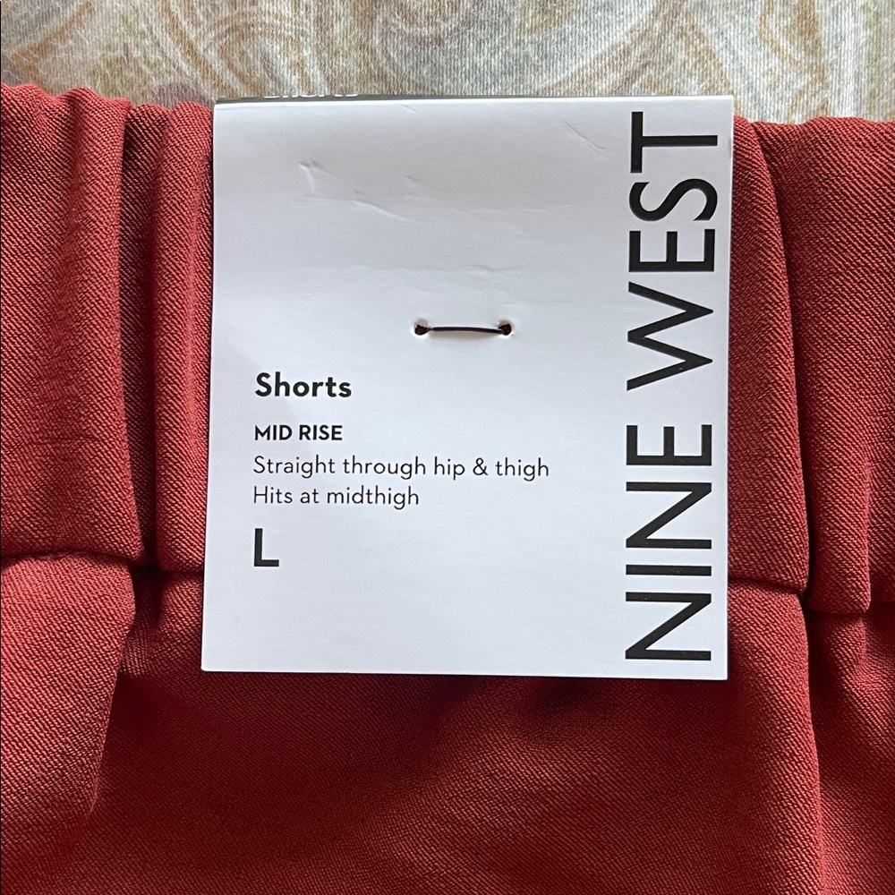 Nine West Rust High-Waist Women's Shorts - Picture 2 of 6